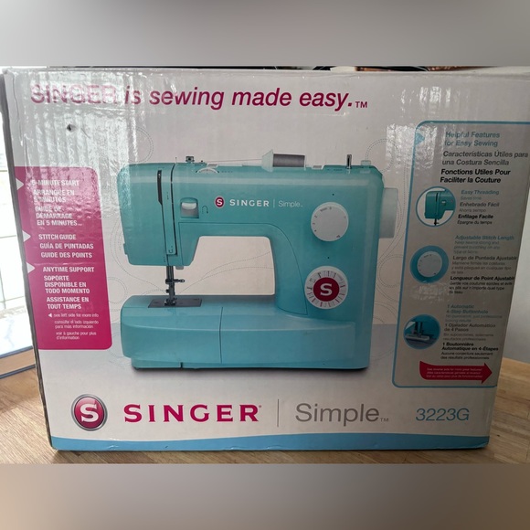 Singer Simple Sewing machine - Picture 2 of 4